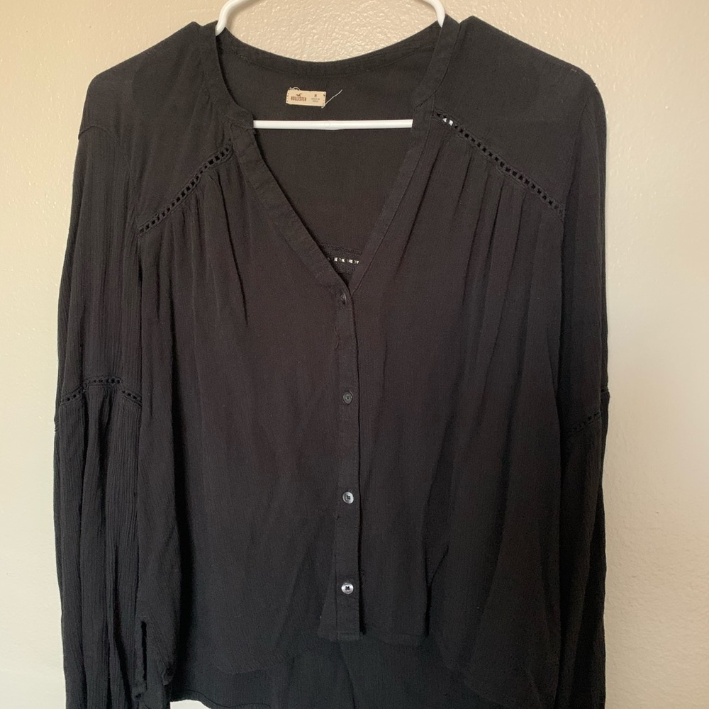 Hollister crop shirt .